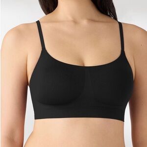 True & Co Soft Form Scoop Neck Bralette